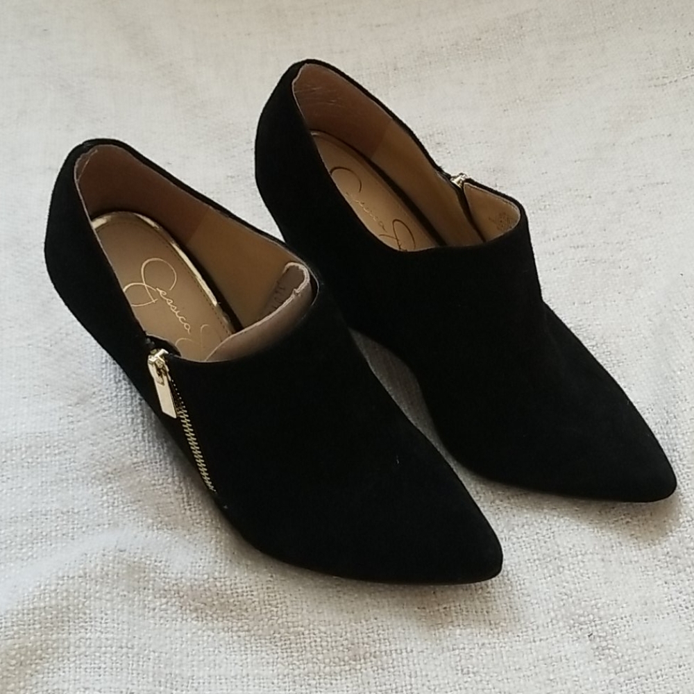 Jessica Simpson JP-Cutey Black Suede Ankle Booties